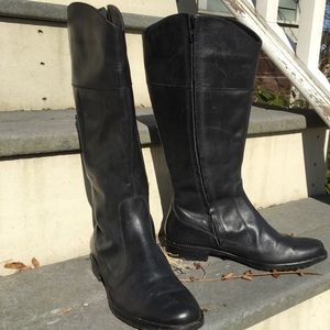 LLBean Soft Leather Tall Boot!Comfortable & Classy